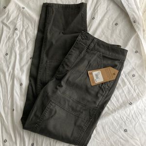 REI woman's trailsmith pants